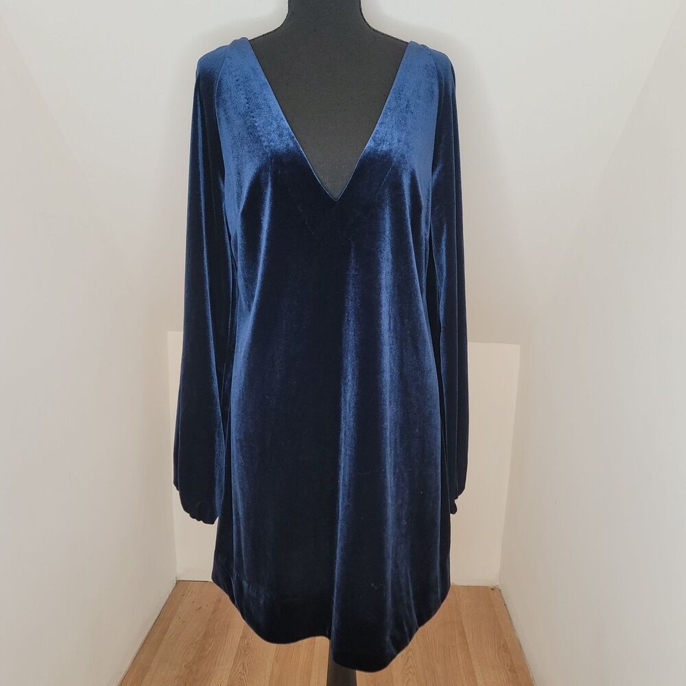 Free People NWT Misha Velvet Dress M Medium Navy Blue V-Neck Balloon Sleeve Mini